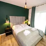 Izerski Widok - Z Tarasem, Osada Górska Apartament *